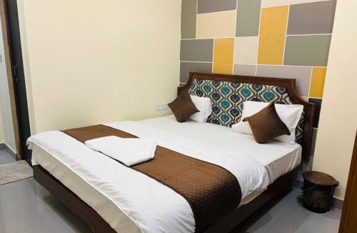 Kanpur Hotel | Hotel sunshine