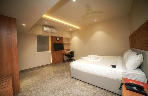 Medchal Hotel | Hotel SVM GRAND Bachupally
