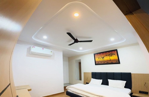 Marhi Hotel | Hotel The Edge