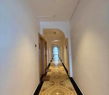 Marhi Hotel | Hotel The Edge