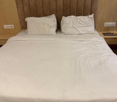 Shyam Nagar Apartment | Hotel The Grand Anukampa Suites