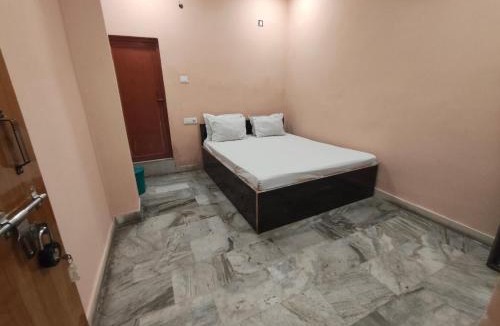 Kolkata House | Hotel The Sunshine