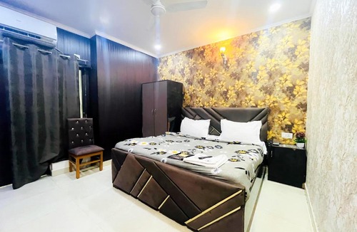 Jangpura Hotel | Hotel Tom Palace