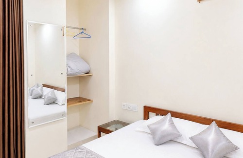 Panch Batti Hotel | Hotel Tourist In