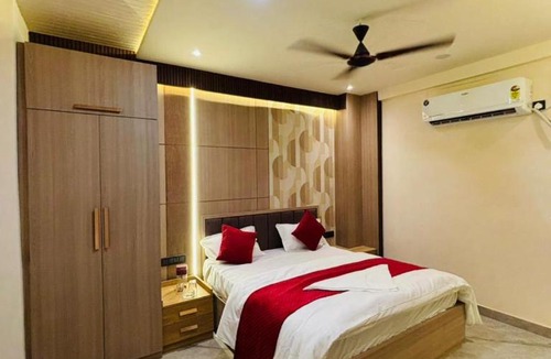 Kanpur Dehat District Hotel | Hotel Townhouse