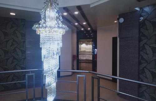 Ahmednagar Hotel | Hotel Udayanraje Palace