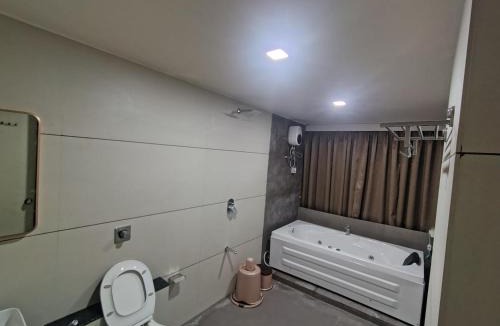 Vadodara Hotel | Hotel Vallabh Sky