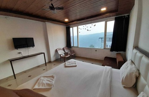 Mahabaleshwar Hotel | Hotel Valleywood
