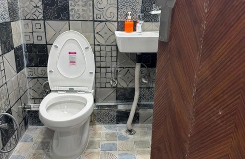 Greater Kailash Hotel | Hotel Vasundhara Villa - Greater Kailash