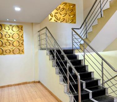 Jabalpur Hotel | Hotel Wardhman