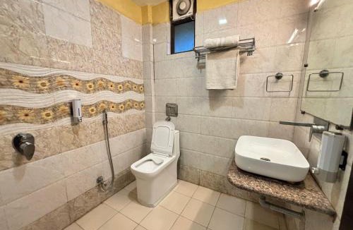 Jabalpur Hotel | Hotel Wardhman