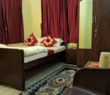 Kolkata House | Hotel White Sapphire
