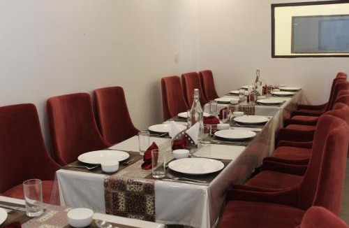 Narainkoti Hotel | Hotel Yadu Vilas