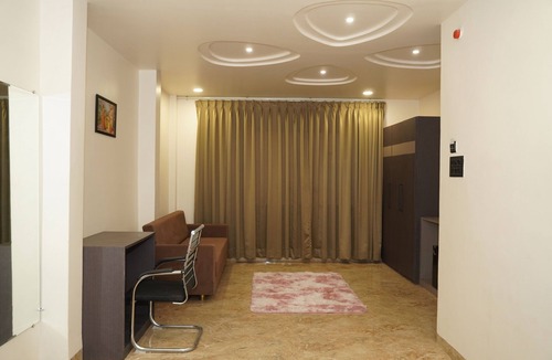 Indore Hotel | HR Premium Stay