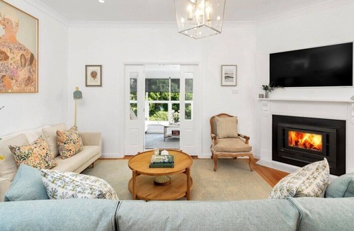 Bundanoon Cottage | I am Hathaway, Bundanoon’s exquisite country cottage