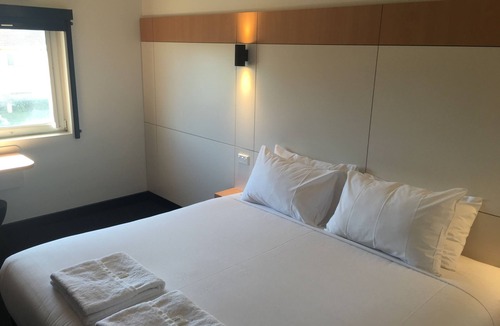 Casula Hotel | ibis budget Casula Liverpool