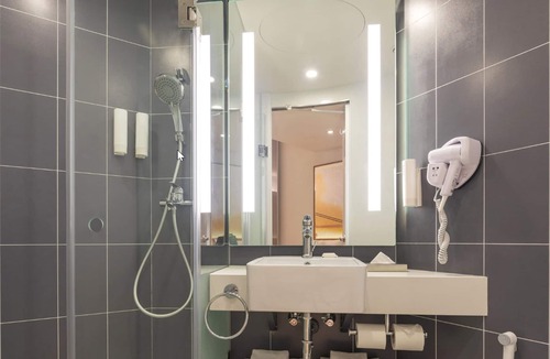 New Town Hotel | ibis Kolkata Rajarhat Hotel