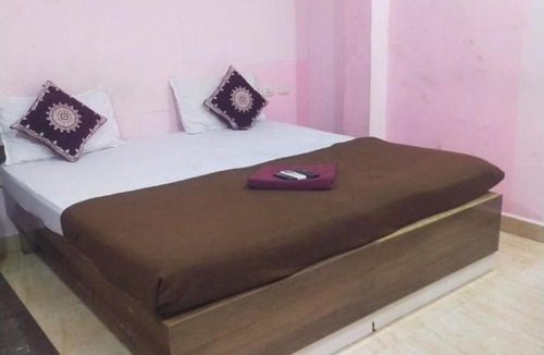 Anna Nagar Hotel | Icey bay inn