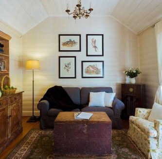 Blackheath House | Illalangi Boutique Cottage