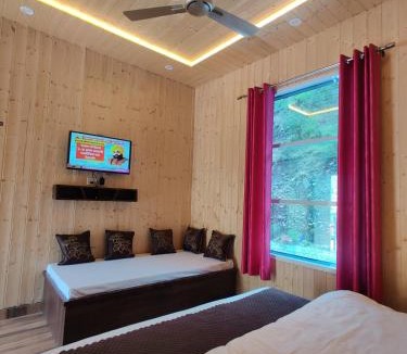Karnaprayag House | Jai Badrivishal Homestay and Restaurant