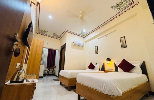 Jodhpur Hotel | Jai Hari Vilas Jodhpur