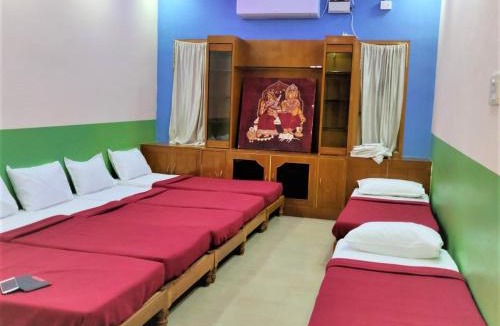 Tirupati Apartment | Jayaram Residency Servicrd Appartments Tirupathi