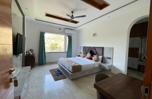 Rudraprayag Hotel | Jayati Palace Hotel