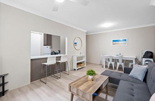 The Entrance Apartment | Jewel Court Unit 1