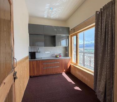 Leh House | Jhi-Dhey Guest House