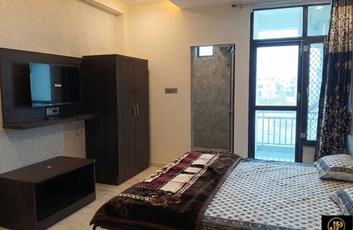 Khatu Hotel | Jiwaji Palace