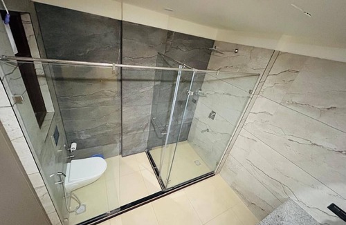 Gurugram Hostel | JMD HOTEL