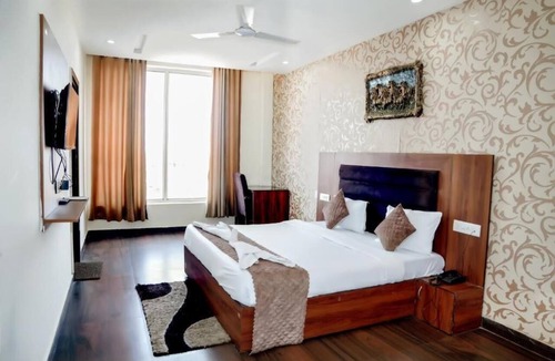 Zirakpur Resort | Jungle Nest Retreat Resort