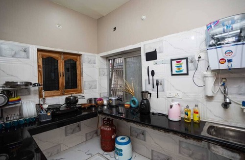 Varanasi Apartment | Kashi Cottage Homestay By GRB