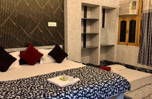 Varanasi House | Kashi Vishwanath guest house