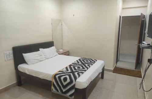 Vansada Hotel | kathiyawadi Hotel somnath