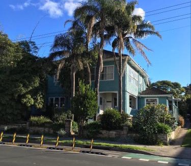 Wollongong CBD Hostel | Keiraleagh House