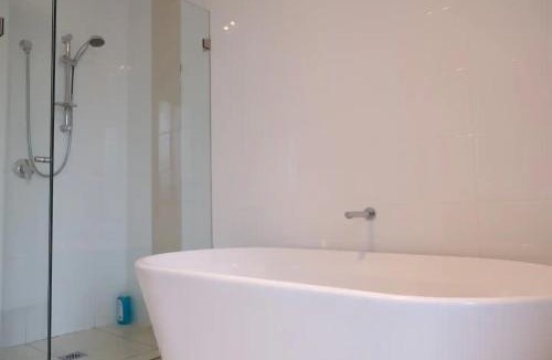 Kellyville House | Kellyvile Delight 5BrHouseParkingShopping Center