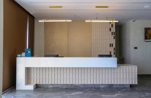 Dwarka Hotel | King's Kraft Shubh Hotel
