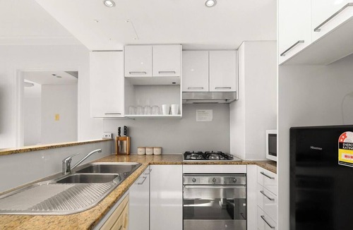 Haymarket Apartment | KozyGuru | Haymarket | Cozy 2-Bedroom Apartment