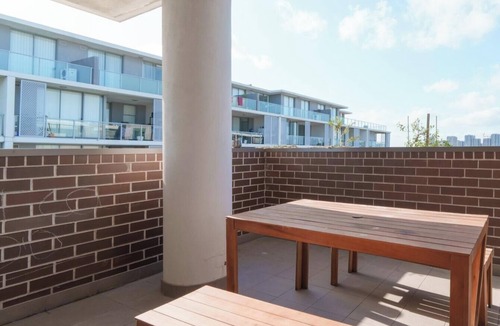 Hillsdale Apartment | KozyGuru | Hillsdale | 2 Bedroom APT