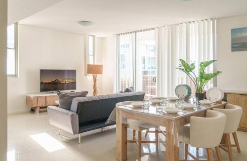 Hillsdale Apartment | KozyGuru | Hillsdale | 3 Bedroom APT