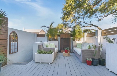 Rozelle House | KozyGuru | Rozelle | 3 Bed Family House
