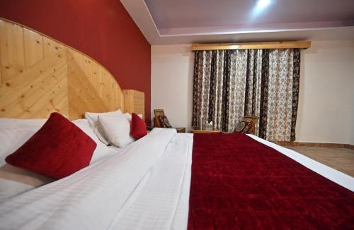 Manali Hotel | Krishana Valley view Stay - A Pure Veg Cottage Manali 82190--18727