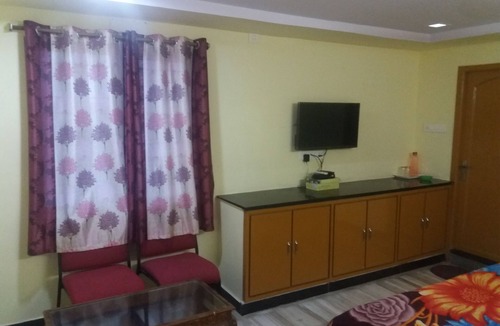 Guntur Hotel | Krishnagrandinn