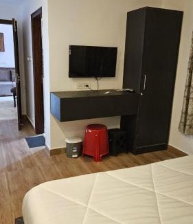 Shimla Bed & Breakfast | kusum villa