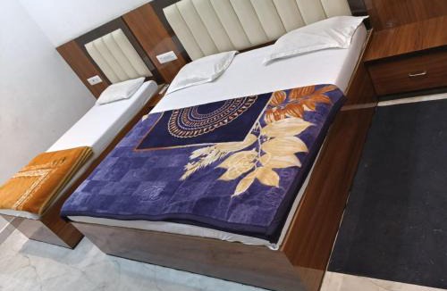 Mathura House | Laadli home stay