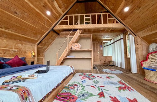 Banjar Villa | Laida Holiday Homestay-DBR Wooden Cottage