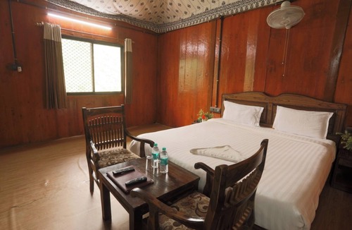 Kanooja Hotel | Lake Alpi Resort Kumbhalgarh