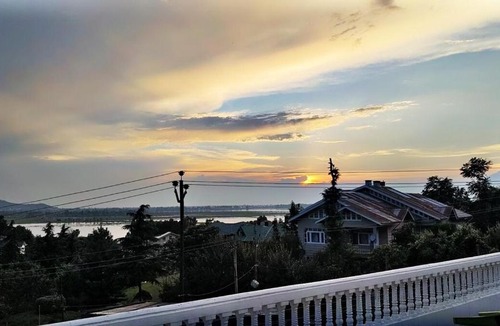 Nishat-Shalimar Villa | Lakeside Mountain Retreat