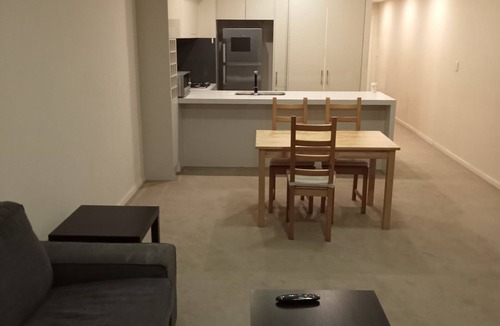 Zetland Apartment | Large two Queen bed apartment- spa/pool area access